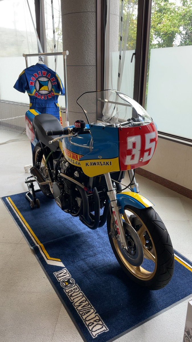 ShiroTourer's tweet photo. 最後のバイク弁当を食べに来訪
スズキ乗りにはたまらん場所が、また一つ消える

#バイク弁当
#大滝食堂
#小鹿野 https://t.co/CVdGIxh2CZ