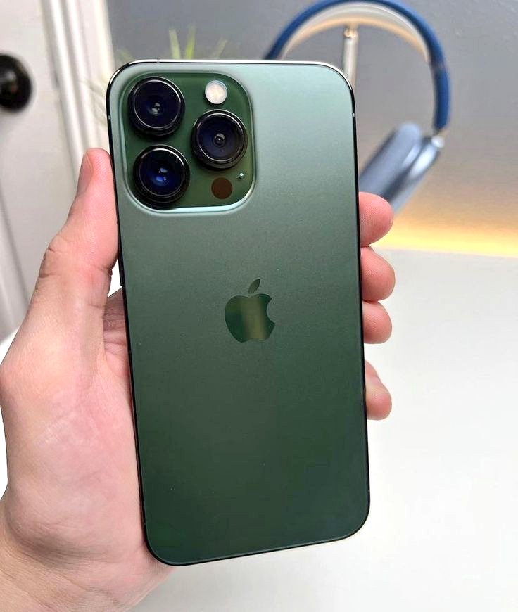 Anjlok parah!! Iphone 11, 12, 13 Turun jadi 4Jt-an doang!!

'A Threadd