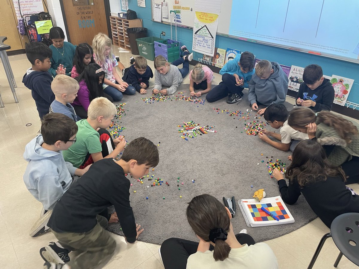 Exploring the composition of 1 kilogram with 1 gram cubes! Used our knowledge of place value to make 10 sticks, then grouped them into 100 and 1,000! #iginspires #RTSD26LifeReady