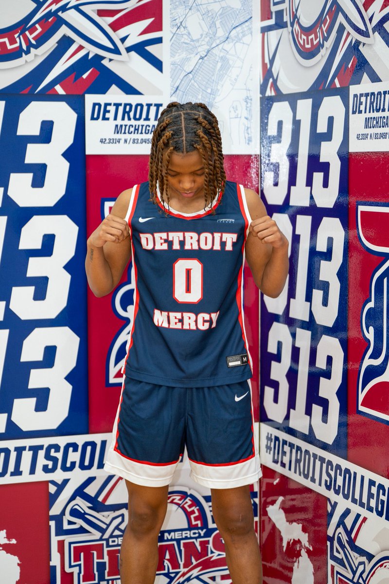 Maya Anderson tweet media