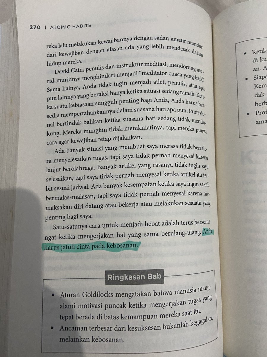 RioLega's tweet photo. klo niat pngen bca buku tpi gk konsisten bisa baca sinopsis buku ini,klo masih blum sempat beowsing sinopisnya, bca foto ini. https://t.co/XG30bpAWHr