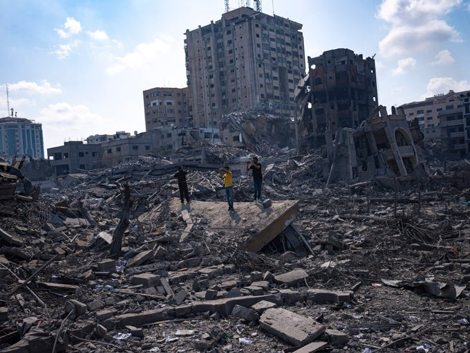 gr8musicvenues's tweet photo. #AlBawabaEnglish
#Egypt and #Jordan warn against #Israeli plans to displace #Palestinians from #Gaza. 
#Israel = #Gaza #Innocent #Palestinian  #Concentration #POWcamp = #Nazi #Warsaw #Ghetto #WWII https://t.co/y05CXaiQHL