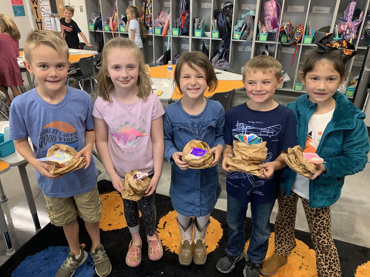 Kaitlyn Levis tweet media