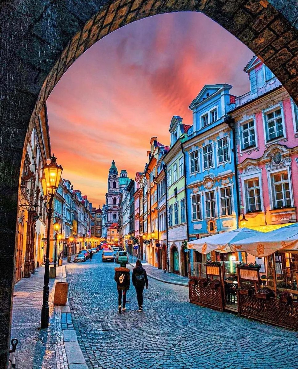 sertumore's tweet photo. Praga, Rep Checa https://t.co/oldvWH46kV