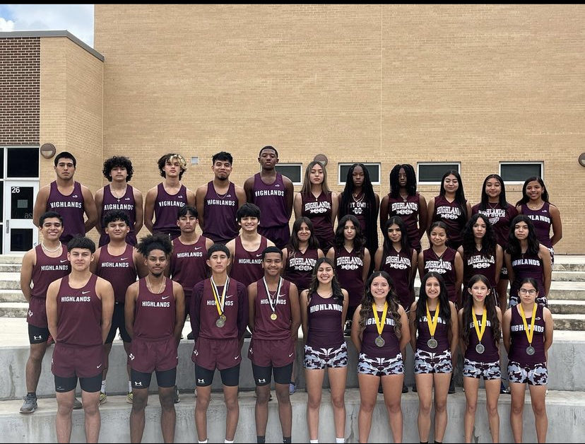 marissamuniz14's tweet photo. Congratulations to our Mighty Owls for a great showing at our district meet this morning! 🦉💪🏽 It takes a special athlete to run cross country! 🦉 An extra congrats to freshman Zoe and Junior Daniel for qualifying to the Regional Meet in Corpus Christi on the 23rd. 🦉🏃🏽‍♀️ https://t.co/6d1DFSsc1I