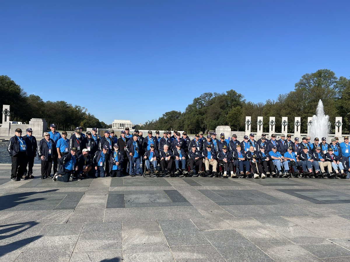 wzmoore's tweet photo. It was my honor to accompany my dad (Army, Korean War) on a Mid-Michigan Honor Flight over the last two days! The 75 veterans with us returned home to a heroes’ welcome and a mail call that contained letters from @WaukazooWO and @WestOttawaHS . https://t.co/9MZH3112AR