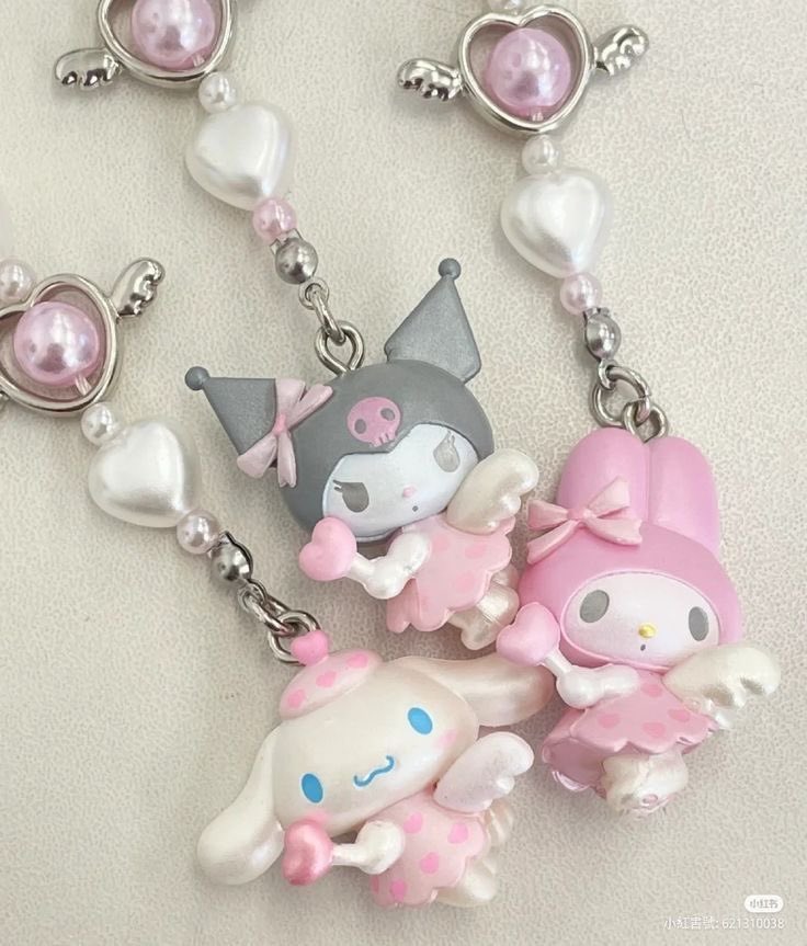 sanrio daily ✨ tweet media