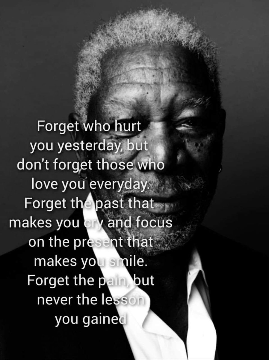 LGinoni's tweet photo. Tomorrow is a new day!!  JUST lOVE Yourself!!
#LiveLife #loveyourself
#lovetoIsrael  #lovetotheworld #lovethyneighbor https://t.co/tLGMiPX0D5