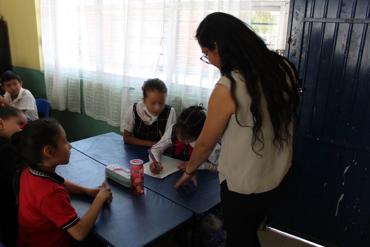 IMPA_Pachuca's tweet photo. Como lo ha instruido el Alcalde @sergiobanosr, con el programa IMPActando Pachuca impartimos nuestra plática, ¿Qué onda con mis emociones? al cuart
o grado de la Escuela Primaria Nezahualcoyotl 💯
#CiudadDelAprendizaje
@MeloMichlle @RubenEscalanteM https://t.co/EuLjkqsM6b