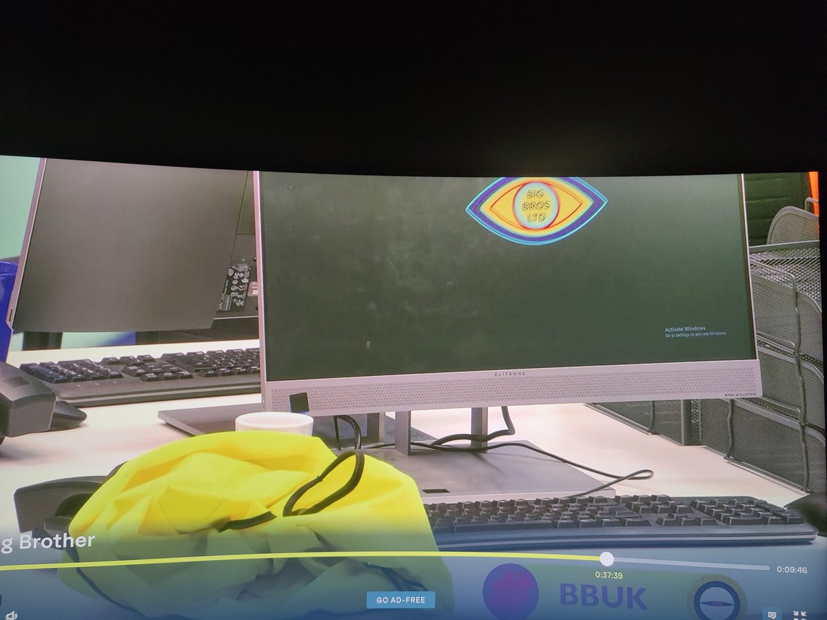 djkus's tweet photo. @bbuk come on, surely you can afford a windows license guys 😄 https://t.co/Fn2zFnm4iM