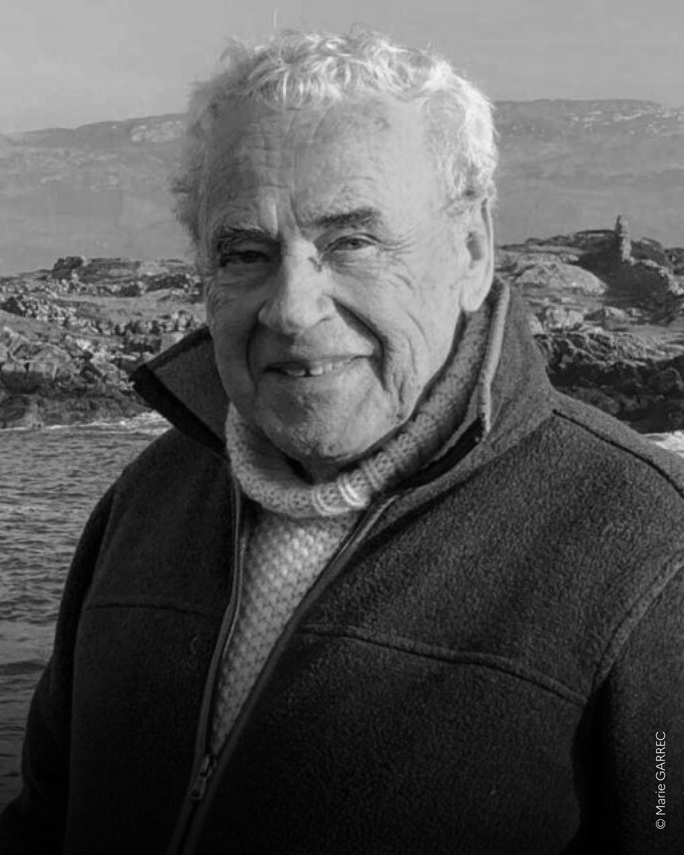 Elisabeth_Borne's tweet photo. Avec la disparition de René Garrec c’est une figure politique normande qui s’éteint. Ancien président de la région Basse-Normandie et parlementaire du Calvados, il a consacré sa vie publique à servir sa région et notre pays. J'adresse mes condoléances à sa famille et ses proches. https://t.co/TG1l0skTSk