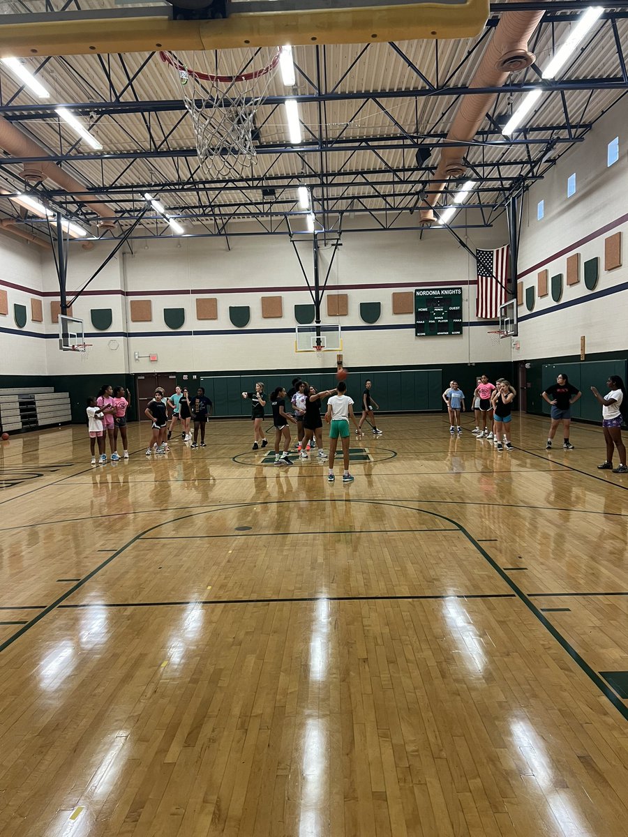It’s good to be back… Open gyms are an opportunity to find out who can lead and who is receptive to feedback... I’m proud of our 8th graders; they’ve developed game plans, worked individually with newer players, and made sure everyone felt included.. #wenotme #goknights