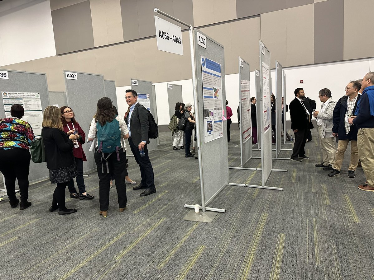 Poster Happy Hour 🎉 The perfect way to end this incredible day at the #SIOPcongress