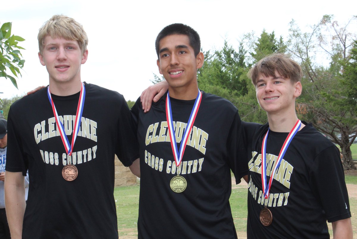 CleburneISD's tweet photo. It was quite a day for Cleburne Cross Country as the Boys Varsity ran away with the 8-5A District Championship, led by Miguel Sanchez who was the race winner, Parker Brown who placed 3rd, and Braydon Deskins, 8th. Three Lady Jackets are also headed to Regionals! https://t.co/MG8Joh4XMm