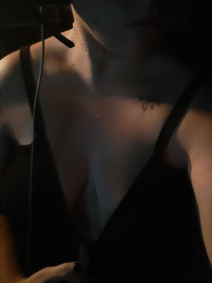 renasylum's tweet photo. Who wants to slide between them? 
#SellingContent #nsfwtw #babygirl #horny #cashapp #tits #nsfwacc #gamergirl #kinky https://t.co/a6szKmK0Pm