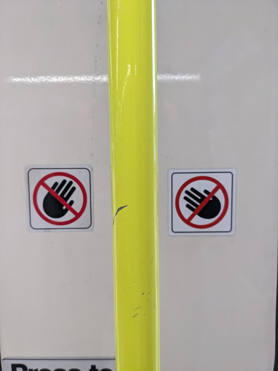 Vian Esterhuizen tweet media