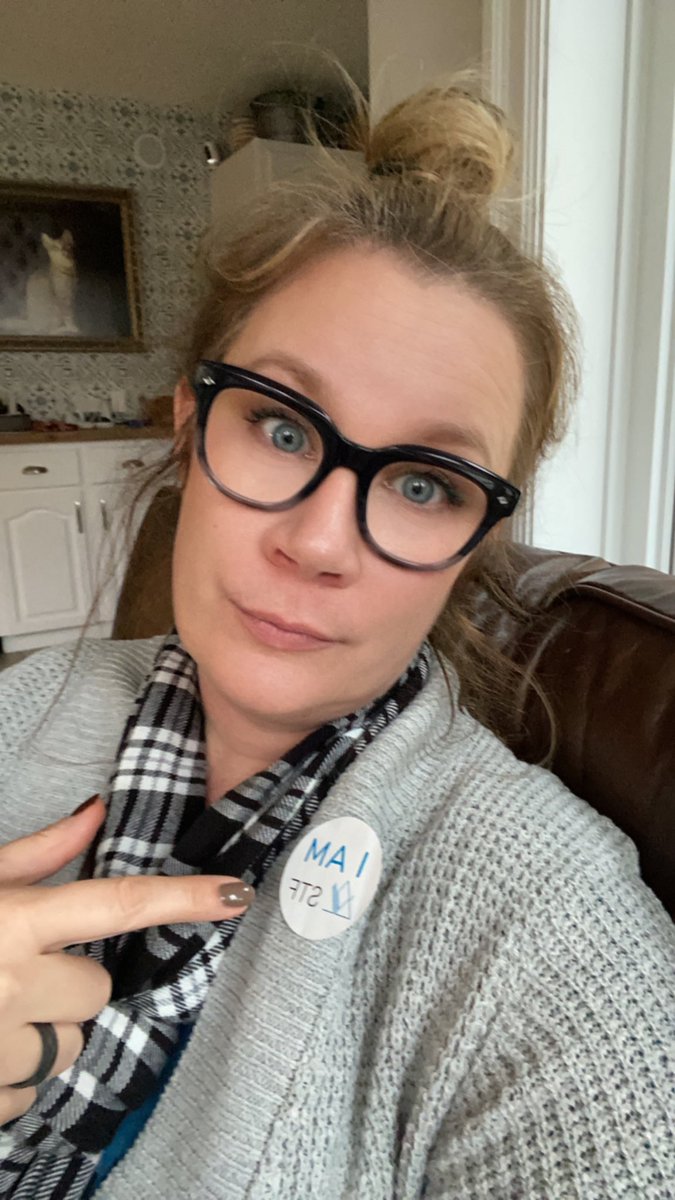 dragonfly_jenny's tweet photo. It was a busy day filled with teacher solidarity!  I stand with my @STFPresident and @SaskTeachersFed colleagues across the province. ✊🏻
#IamSTF https://t.co/IBdbXuAq7k
