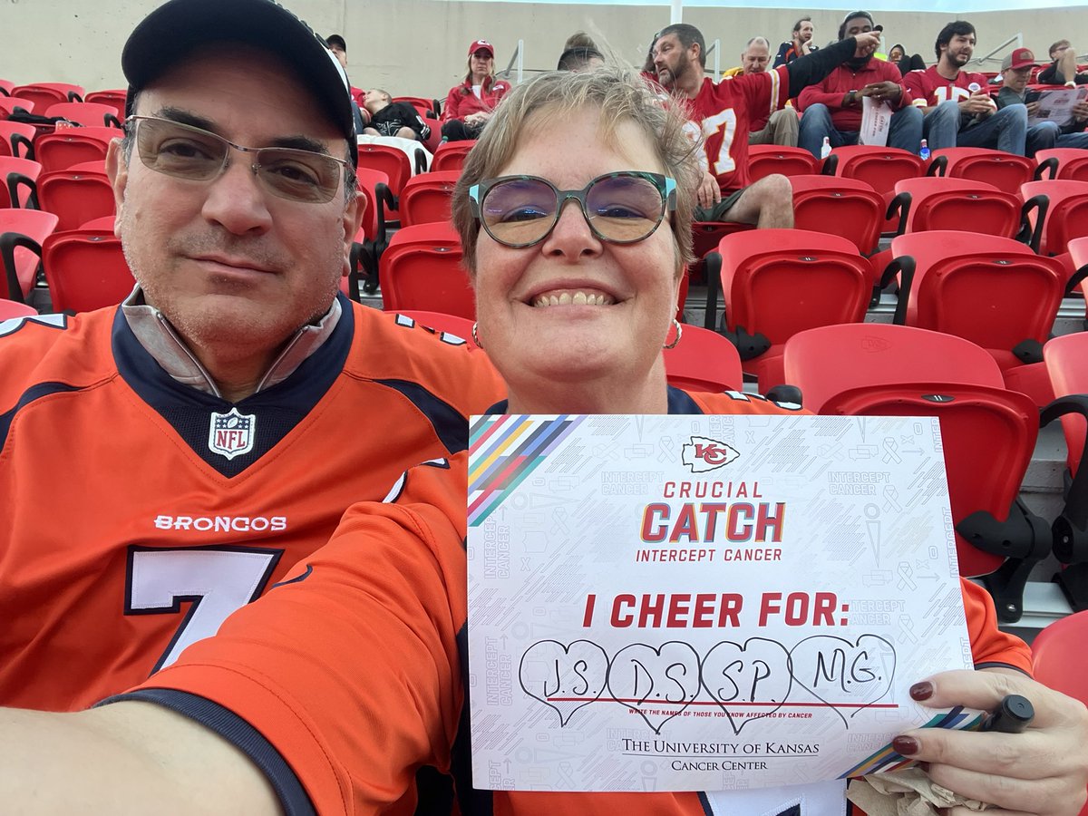 mrsramirez2002's tweet photo. #ChiefsVsCancer https://t.co/wW8GVzksUt