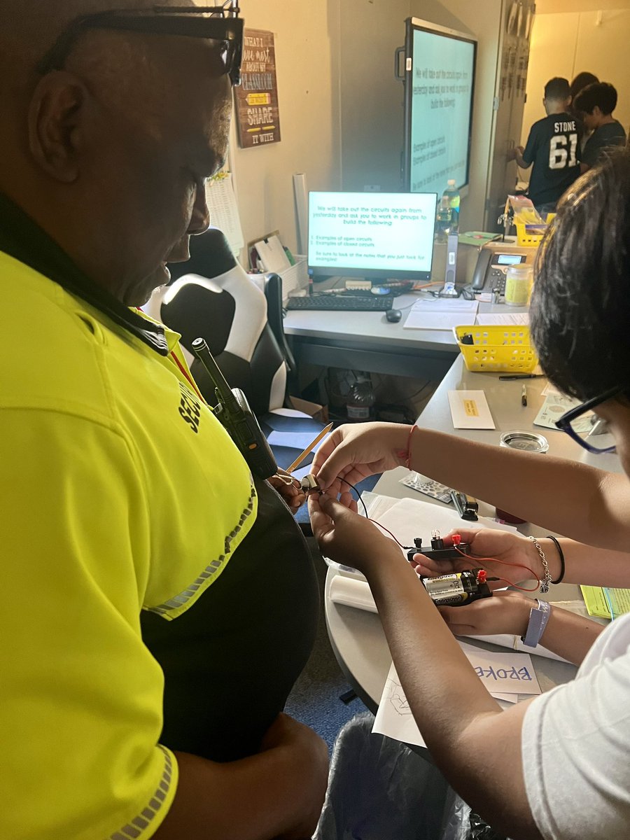 Designing circuits and finding different conductors to add to the circuit. Even Mr. A got in on the action! His watch and whistle are both conductors <a href="/exleyexpress/">Exley</a> #braj5math #exleytweets