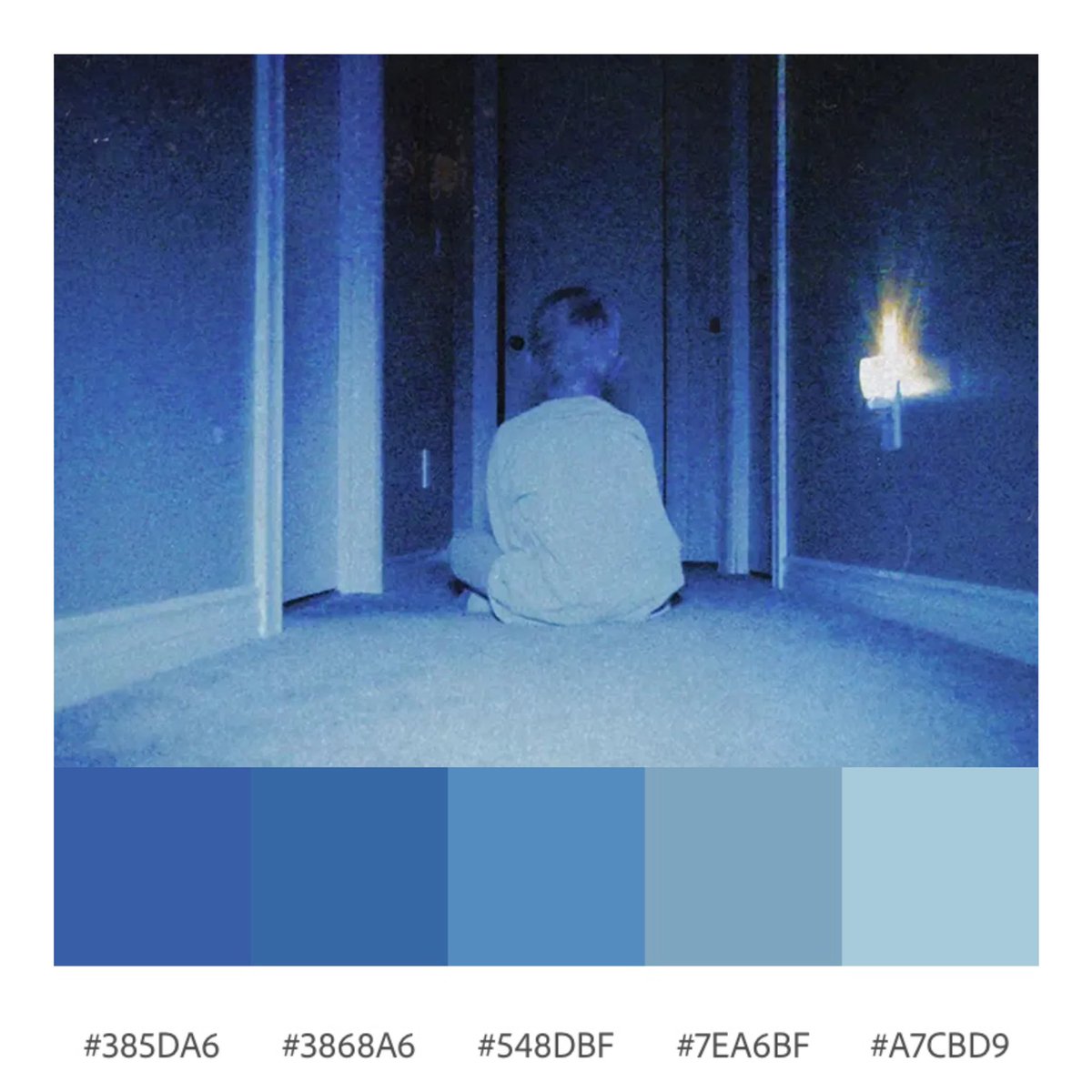 DauntlessGhoul's tweet photo. ✨Skinamarink (Kyle Edward Ball, 2022)

#film #movies #filmmaking #cinema #cinephile #cinematography #shots #aesthetic #streaming #theatre #art #artist #color #colorpalette #palette #colourpalette #photography #skinamarink #horror #experimental #surreal #mystery #entertainment https://t.co/dvIp5iFzLz