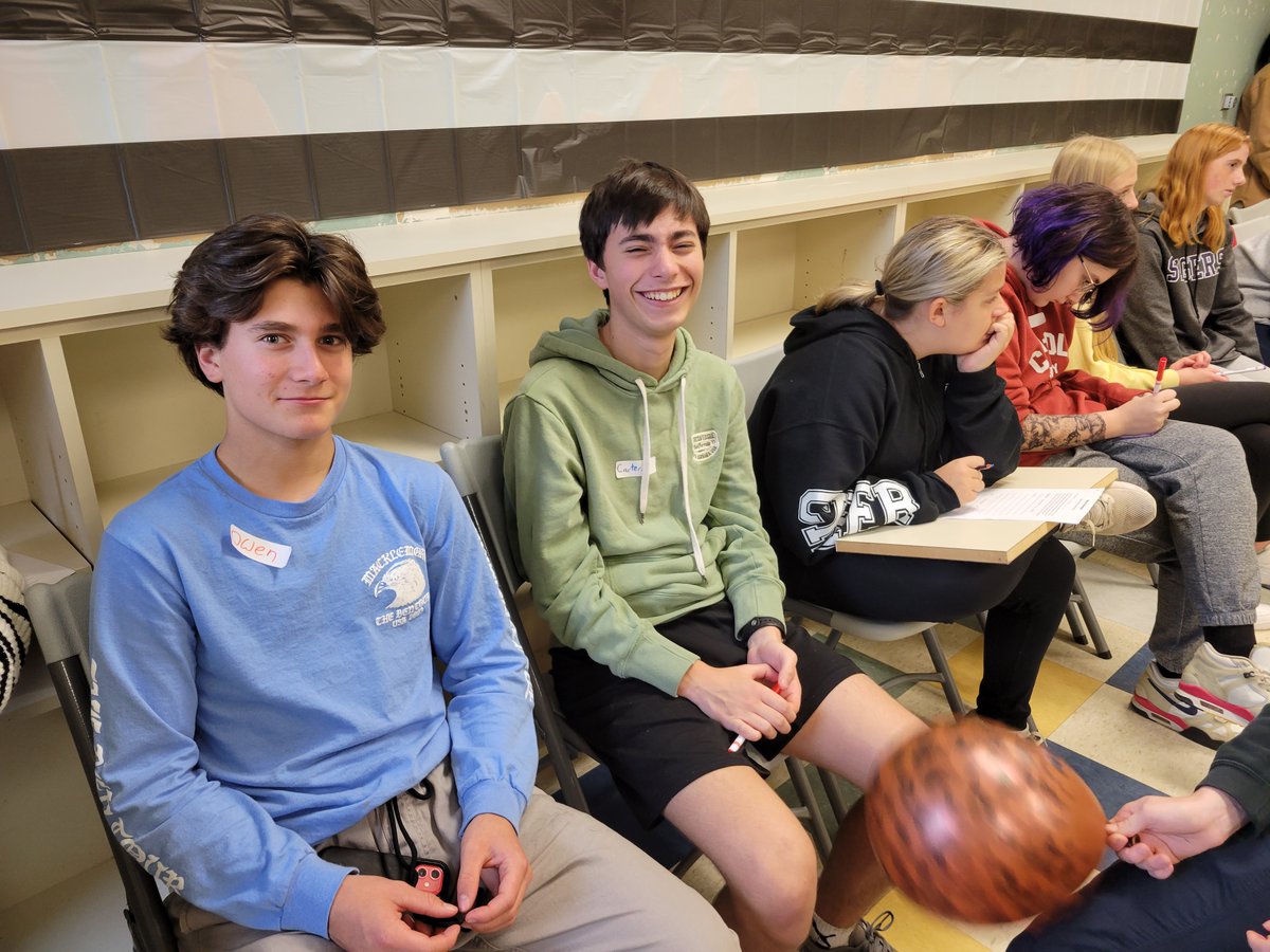 LakeheadSchools's tweet photo. Many #LPStb students in Grades 7-12 were joined by friends at Superior-Greenstone District School Board to participated in a leadership conference today to learn about diversity, equity, and inclusion! https://t.co/q6KurD6mbI