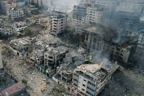 iirode0's tweet photo. 🚨🚨🚨 احصائية مؤلم جدا 💔

وفقا لمصدر في غزة، تم محو 71 أسرة فلسطينية " تماما " من جميع السجلات العامة بعد استشهاد جميع أعضائها بسبب ضربات الكيان على غزة. https://t.co/eqbn04YR2u