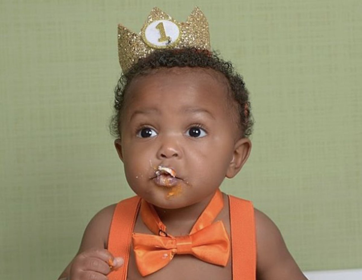 _arionnn's tweet photo. My baby really 1 😭 where did the time go https://t.co/x3cCOM2AMu