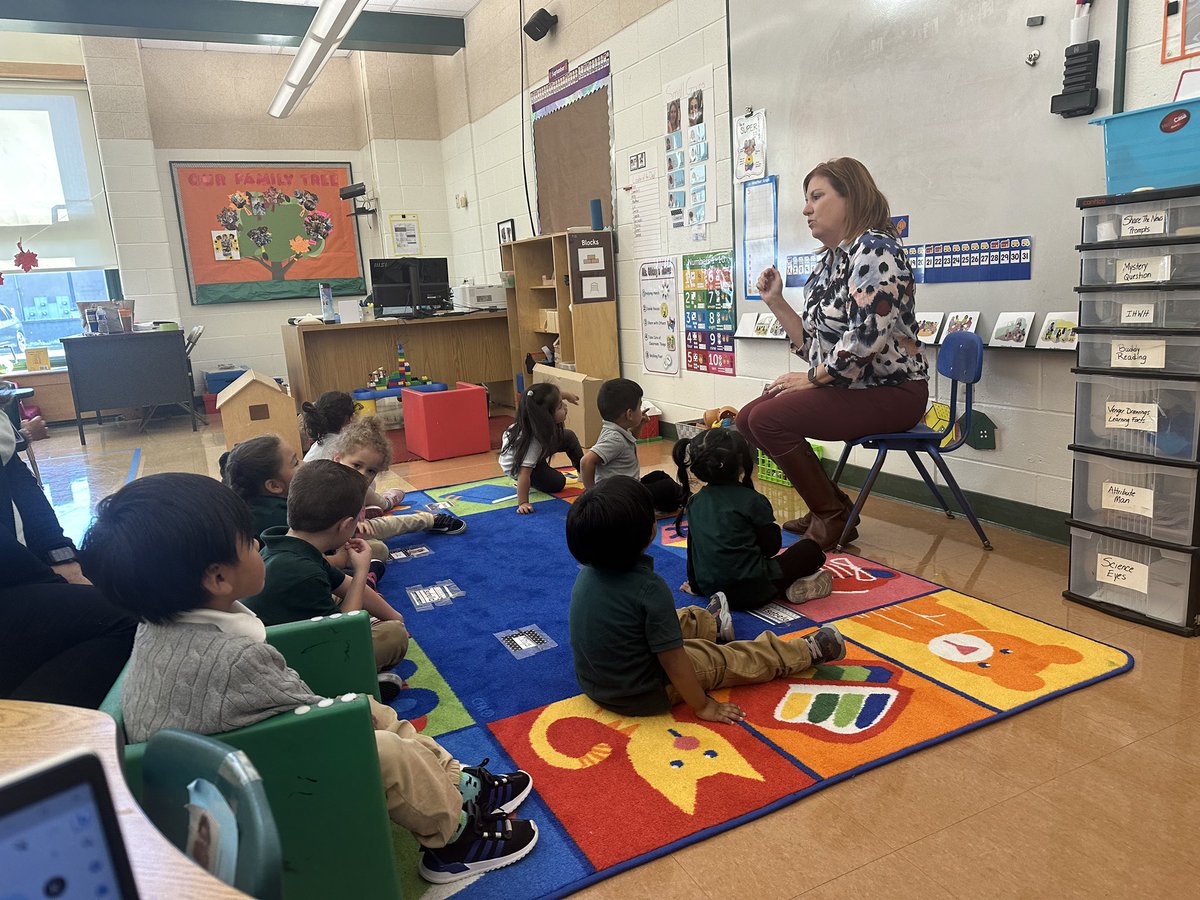 lauren toffel tweet media