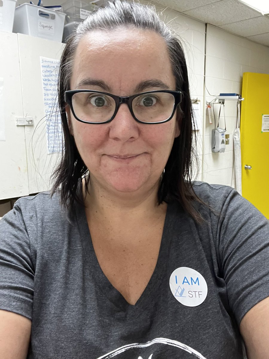 Saskateacher's tweet photo. #IAMSTF  teacher things in the classroom and happy my students were asking questions https://t.co/kCrcwrzF8b