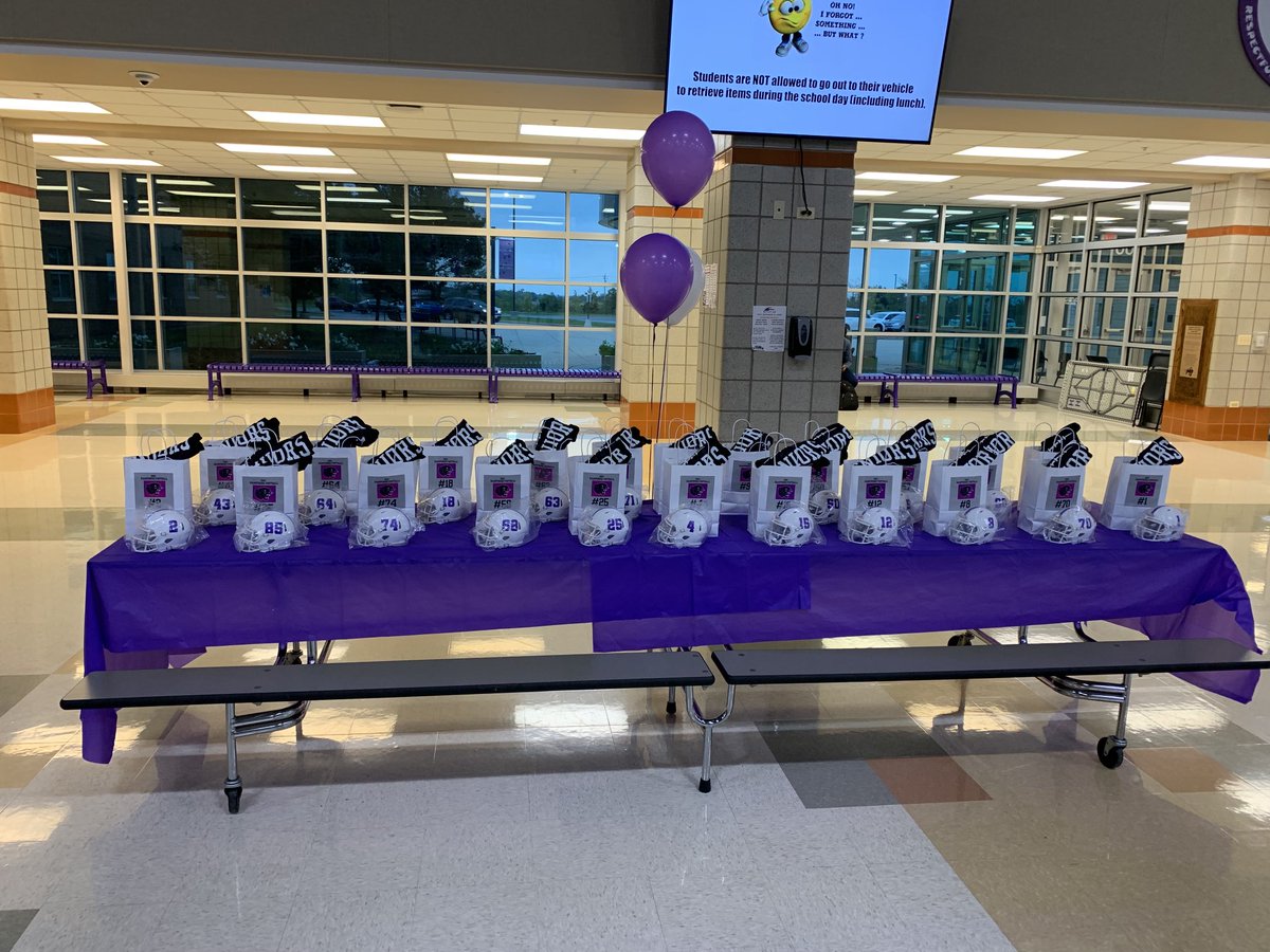 Coach Tim Haak tweet media