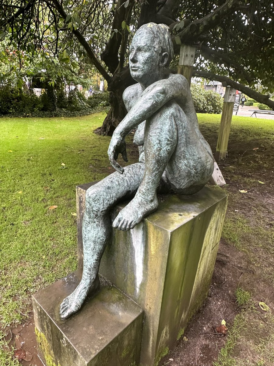 Lorraine Beard tweet media