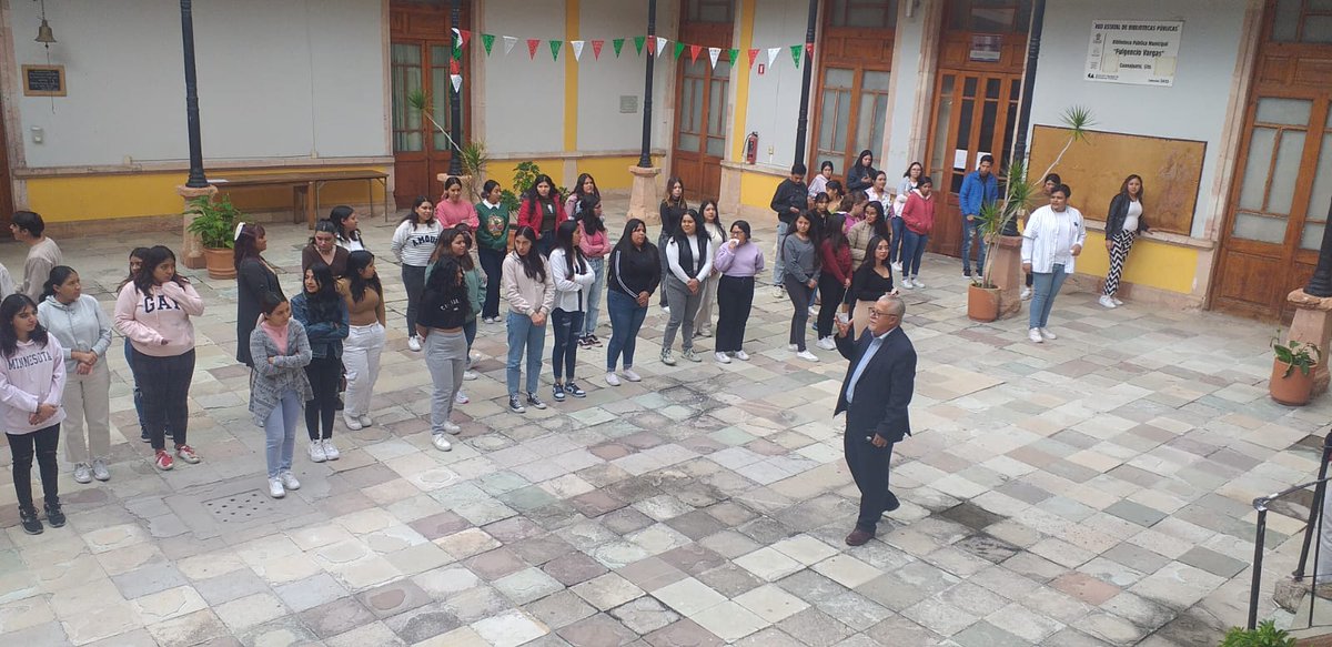PRODHEG's tweet photo. La educación es fundamental para el desarrollo de nuestra niñez y adolescencia guanajuatense
#PRODHEGCapacita impartió '#DerechosHumanos y su impacto en la educación de niñas, niños y adolescentes' dirigida a estudiantes de la Beneérita y Centenaria Escuela Normal Oficial de #GTO https://t.co/74gIv3WVCG