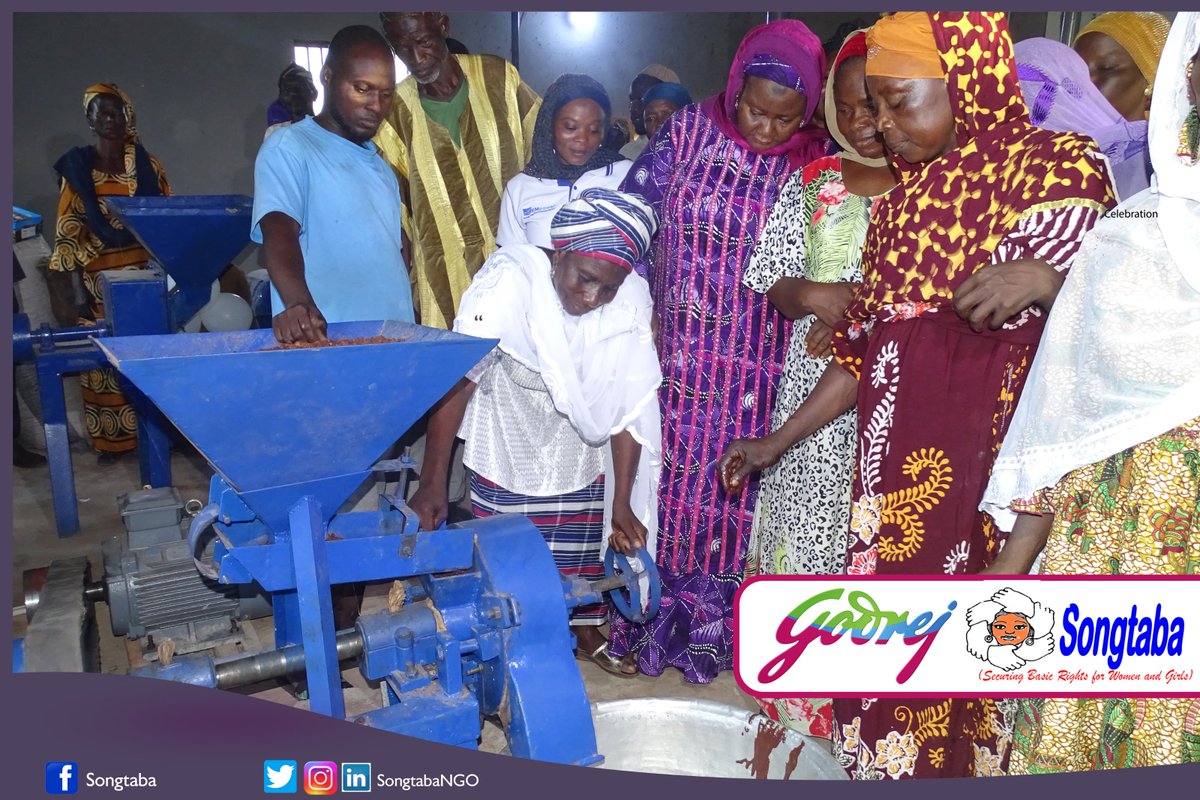 SongtabaNGO's tweet photo. @SongtabaNGO  in partnership with Godrej today commissioned a Shea Butter processing center at Kumbunyili.

The launch featured the MCE for Sagnarigu, Regional Director for the @DepartmentofGender, Executive Director of @Urbanet, @SENDGHANA  and @sheanetworkghana
@LamnatuAdam https://t.co/sjuq3KUvTh