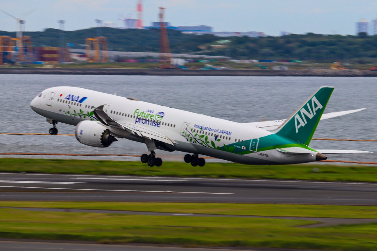 motor17_car's tweet photo. 羽田空港
撮影日2023.10.08
ANA Green Jet
#羽田空港
#ANA
#GreenJet https://t.co/lSPk93es4t