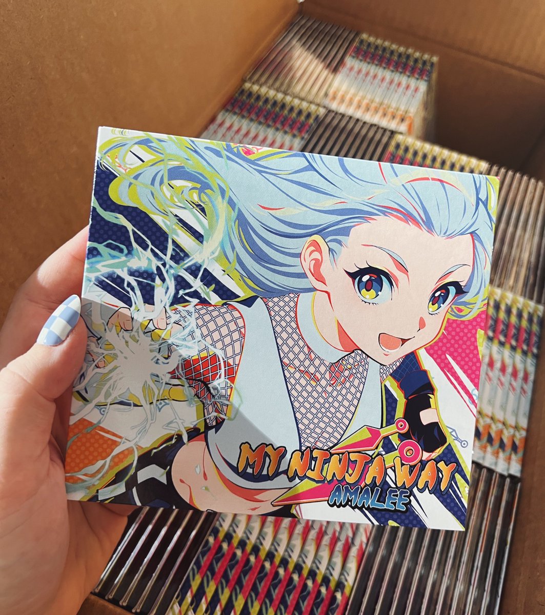 LeeandLie's tweet photo. PHYSICAL CDs FOR MY NEW ALBUM ARE HERE!! I’ll be signing these asap and sending them out to everyone who ordered one! 💪🏻✨

Available @ https://t.co/9dX2hVwum1 https://t.co/c95Atlup45