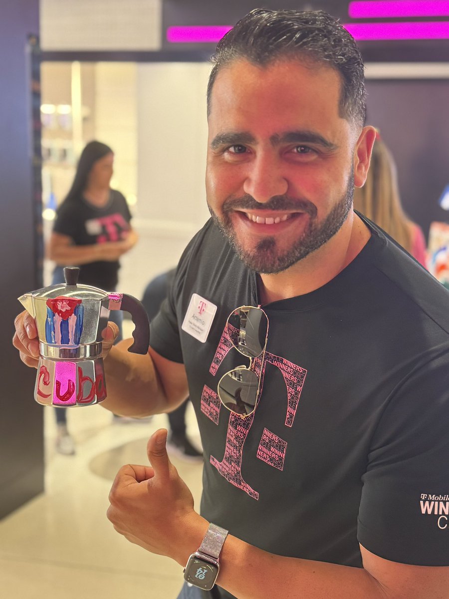 arte_mi0's tweet photo. ๐ Celebrating Hispanic Heritage Month with an incredible event organized for our employees! Shoutout to all who made it possible. ๐๐ฝ๐ #HispanicHeritageMonth
#HHM #LatinoPride
#CelebrateDiversity
#LatinoHeritage
#CulturalHeritage
#VivaLatino
#ProudLatino https://t.co/yMKi5OuPYv