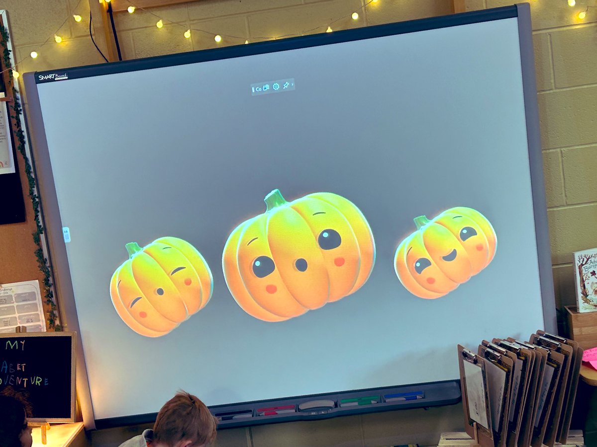 OurKinderStory's tweet photo. Watching the Dancing Pumpkins after lunch for relax time! 🎃 🪩 https://t.co/gGw7qK8upn