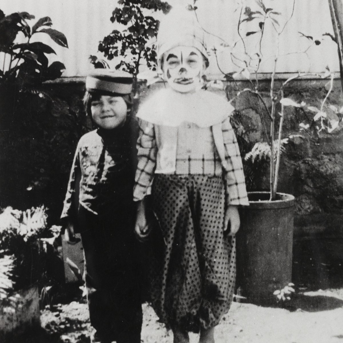 LibArchivesNT's tweet image. The universally acknowledged day of spookiness, Friday the 13th is today! Superstition of this day has a long history with roots in Norse mythology and other religious stories. We&apos;ve found a great photo in Territory Stories of some children in spooky fancy dress, take a look!