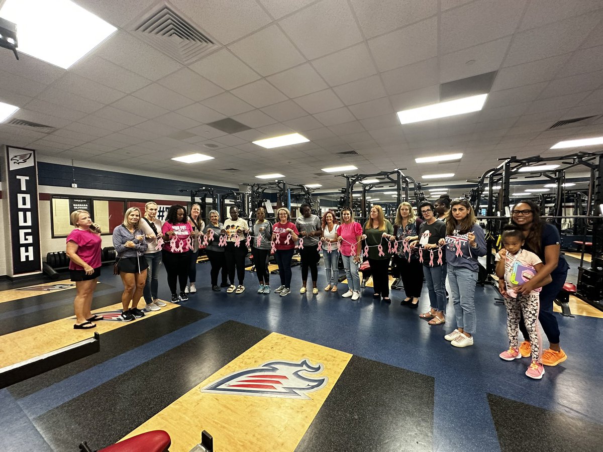 phillipsliz99's tweet image. October is about more than just “Pink Out.” I’m grateful that the @othsfalconfb coaches allowed us the opportunity to recognize the survivors of breast cancer amidst our broader Falcon family and to honor those we have lost.  #InItToEndIt