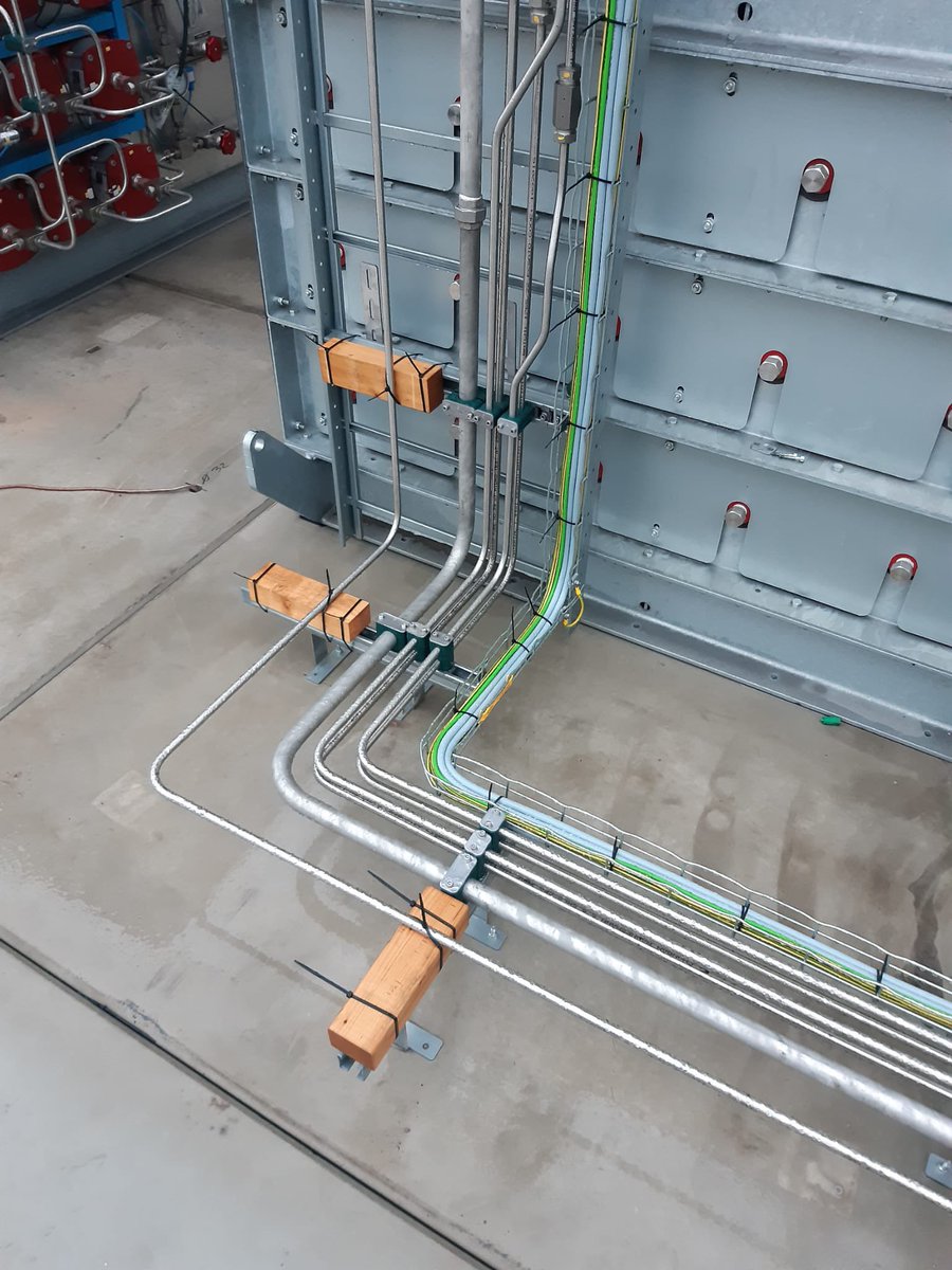 Holthausen Energy Points (@energypoints1) on Twitter photo De bouw van ons waterstof tankstation Amsterdam loopt mooi op schema, de eerste hoge druk leidingen zijn geplaatst en de contouren van het waterstof tankstation word steeds meer zichtbaar 😃💪
Holthausen Energy Points BV
Beiraweg 3 Amsterdam
<a href="/H2Centrum/">Holthausen Clean Technology</a> De bouw van ons waterstof tankstation Amsterdam loopt mooi op schema, de eerste hoge druk leidingen zijn geplaatst en de contouren van het waterstof tankstation word steeds meer zichtbaar 😃💪
Holthausen Energy Points BV
Beiraweg 3 Amsterdam
<a href="/H2Centrum/">Holthausen Clean Technology</a>