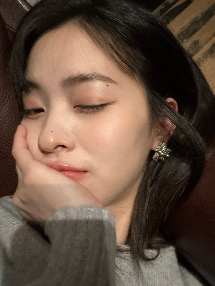 ryujinbbl's tweet photo. 231013 🐱💭 https://t.co/RlAQ6tblUS
