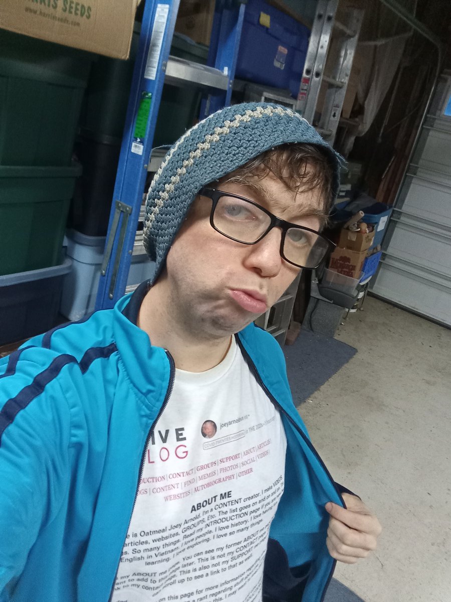 JoeyArnoldVN's tweet image. My Discord server is managed by Roy who made these memes of me, join for free to make friends, network, advertise, debate, share. Don&apos;t let the trolls scare you away with their fake news. Hope Over Dope. Joy Over Circumstances. Love Thru Action. Bumbaloe.
Discord.gg/K5cnrCThvA