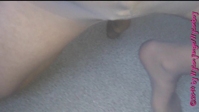 💯New video: watch now! 😍  💘Cum on My Nylonfeet💘 [1080p]   👉https://t.co/ojNFEG8cxQ👈  @faphousecom #Amateur<a href="/tag/fetish"class="tags"><span>#fetish</span></a><a href="/tag/nylon"class="tags"><span>#nylon</span></a><a href="/tag/masturbation"class="tags"><span>#masturbation</span></a><a href="/tag/solo"class="tags"><span>#solo</span></a><a href="/tag/cumshot"class="tags"><span>#cumshot</span></a>
