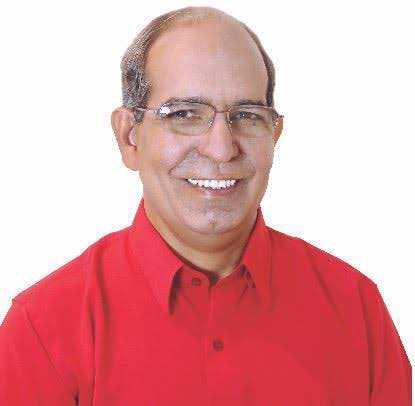renatorbarros's tweet photo. Morreu Ricardo Valois

Valois foi presidente do Náutico de 2004 a 2007.

Foi campeão PE 2004, subiu em 2006 e segurou o time na Série A em uma campanha história em 2007.

Entregou o novo centro administrativo do Náutico. 

Melhor presidente do século. Descanse em paz 🙏🏼 https://t.co/mahx7NIYjF