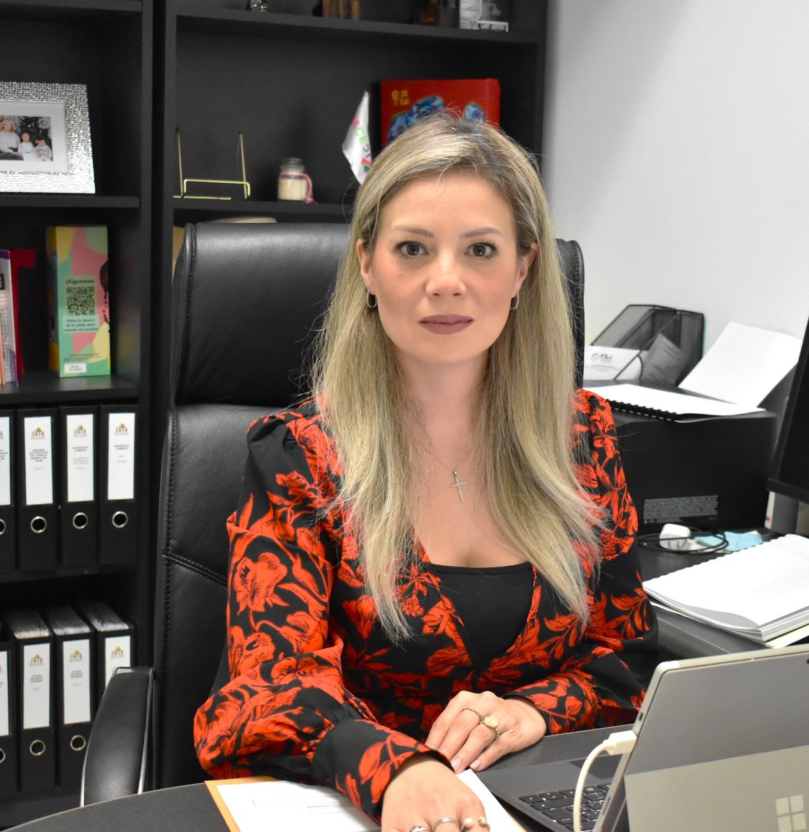 TodosSomosIETAM's tweet photo. Las Consejeras Mayra Gisela Lugo Rodríguez y Deborah González Díaz estuvieron a cargo de los Municipios #Casas y #Güémez en la etapa de entrevistas a los aspirantes a integrar los consejos distritales y municipales del Proceso Electoral 2023-2024.
#ModoVirtual🌐 #IETAM https://t.co/GkhdXWarz1