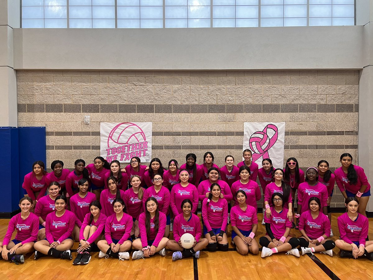 LadyYearling's tweet photo. Yearling VB Pink Out game ๐ฉท๐
#Fearless #GarnerPride #BreastCancerAwarenessMonth
@GarnerYearlings @NeisdAthletics https://t.co/Vlz2jjU4tU