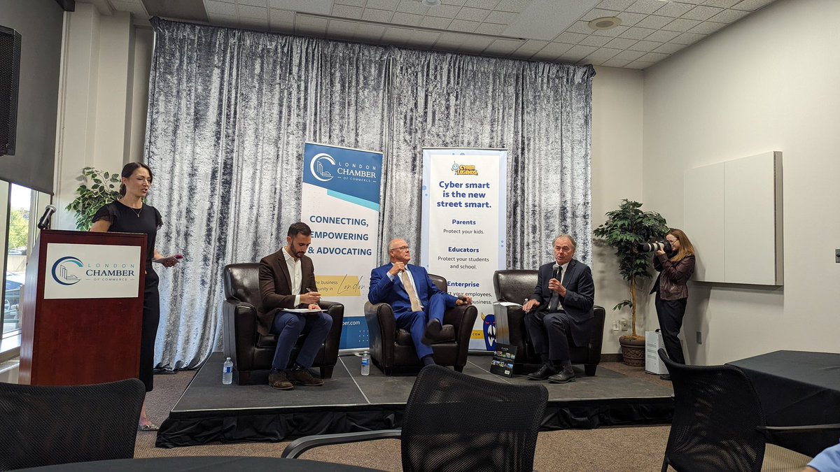 Enjoyed being part of the conversations with the Minister of Education <a href="/Sflecce/">Stephen Lecce</a> &amp; Associate Minister of Housing <a href="/RobFlackEML/">Rob Flack</a>  on their announcement of additional child care facilities and housing in London Ontario. 

Thank you <a href="/LdnOntChamber/">London Chamber of Commerce</a> ,  <a href="/GFHenderson/">GrahamflHenderson.bsky.social</a> for the opportunity.
