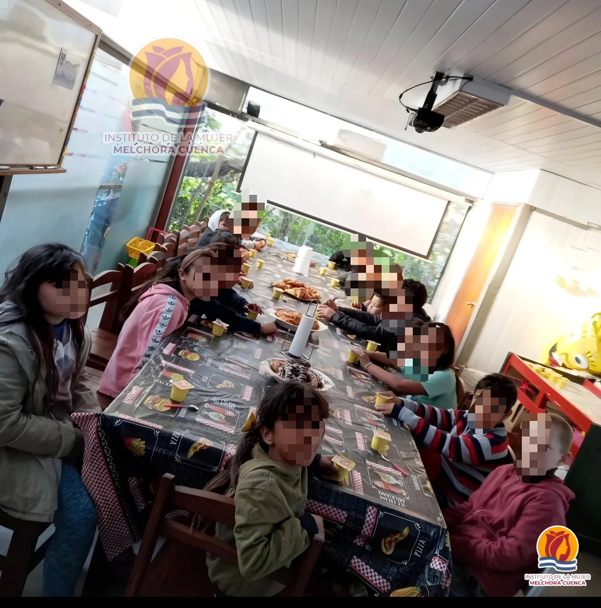 CuencaMelchora's tweet photo. Por los valores, la educación y derechos seguimos en el camino trazado desde nuestra fundación.
#juntossomosmasfuertes 
#CodoACodo 
@IreneMoreiraUy 
@GuidoManiniRios 
@Cabildo_UY https://t.co/hgRw8tLnLk