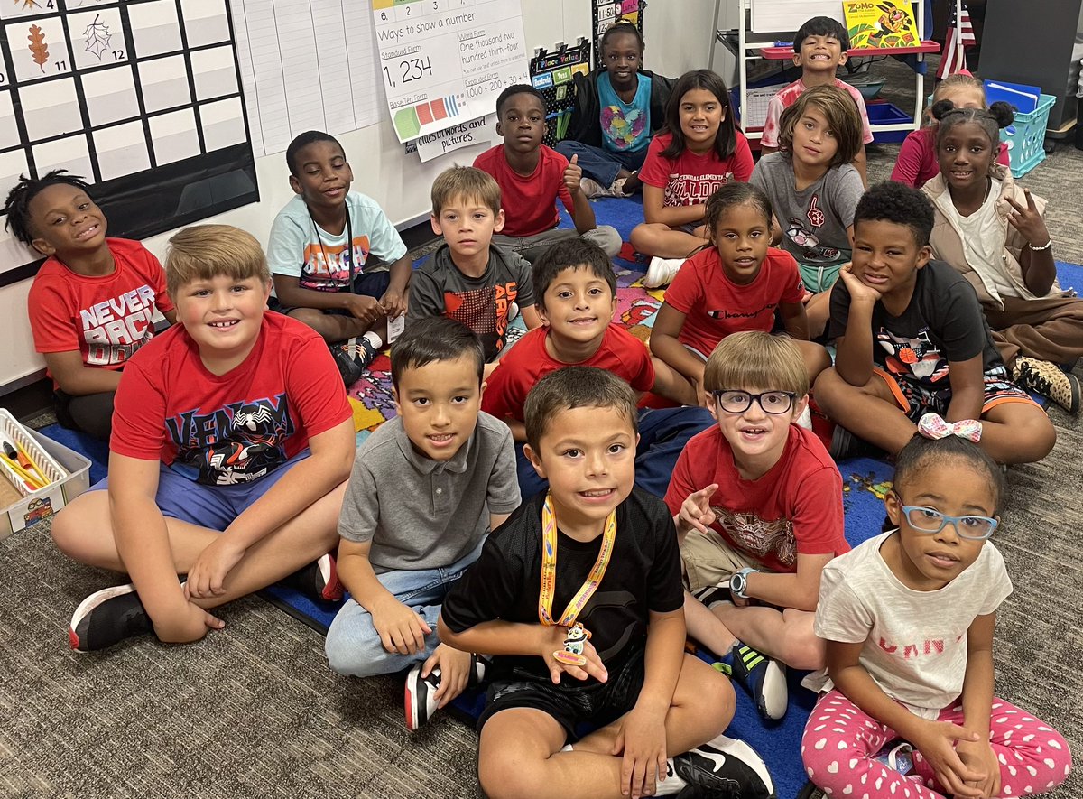 This month we are choosing to wear RED, to spread awareness for Dyslexia! 🚨
#WorldChanger <a href="/HumbleISD_CE/">Centennial Elementary</a>