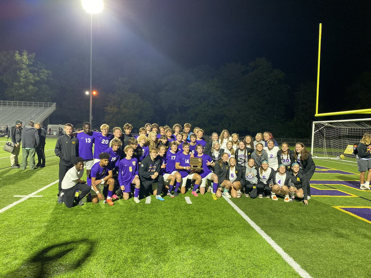 MaumeePanthers's tweet photo. We’re seeing double on Chapman Field tonight 👀 Maumee Soccer brings home 2 LEAGUE CHAMPIONSHIPS!! 🏆🏆 #WeAreMaumee @SoccerMaumee @MaumeeGSOC https://t.co/w010peUgsk